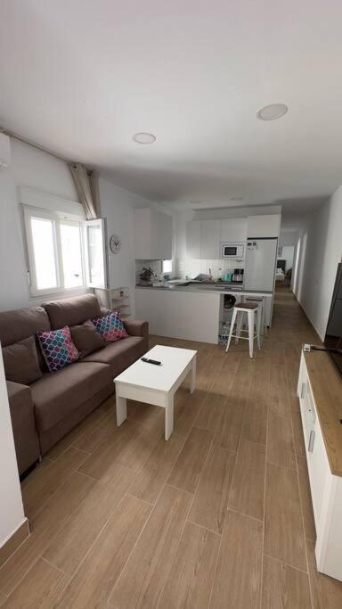 Rockside Residentes Suites La Linea Ла-Линеа-де-ла-Консепсьон Экстерьер фото